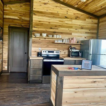 Bourbon Barrel Cottages #2 Of 5 On Kentucky Trail Lawrenceburg Extérieur photo