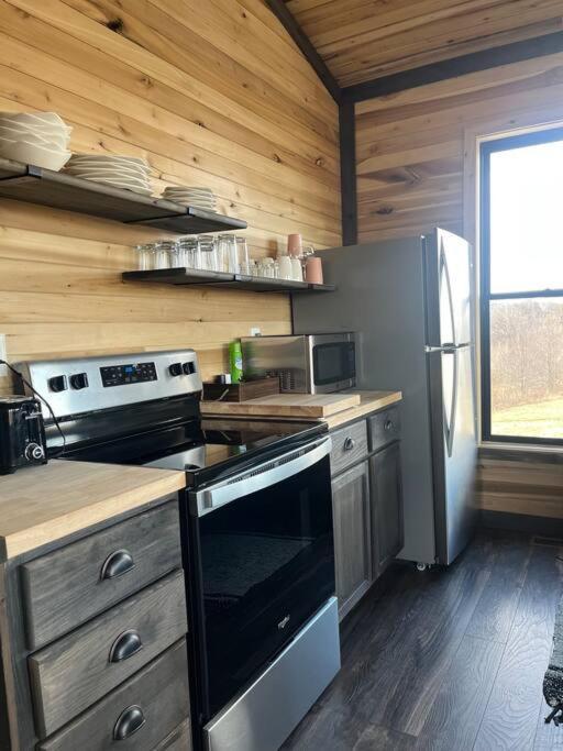 Bourbon Barrel Cottages #2 Of 5 On Kentucky Trail Lawrenceburg Extérieur photo
