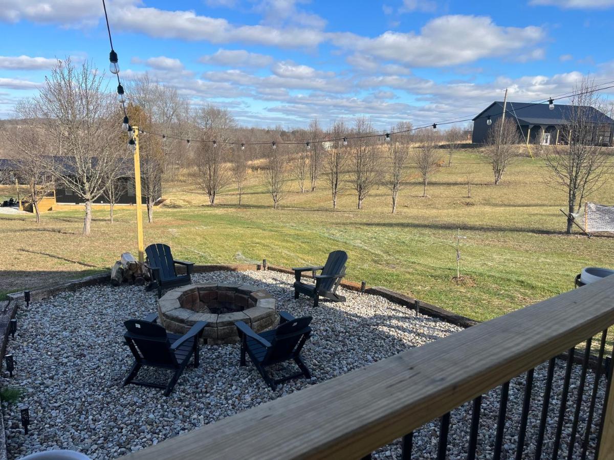 Bourbon Barrel Cottages #2 Of 5 On Kentucky Trail Lawrenceburg Extérieur photo