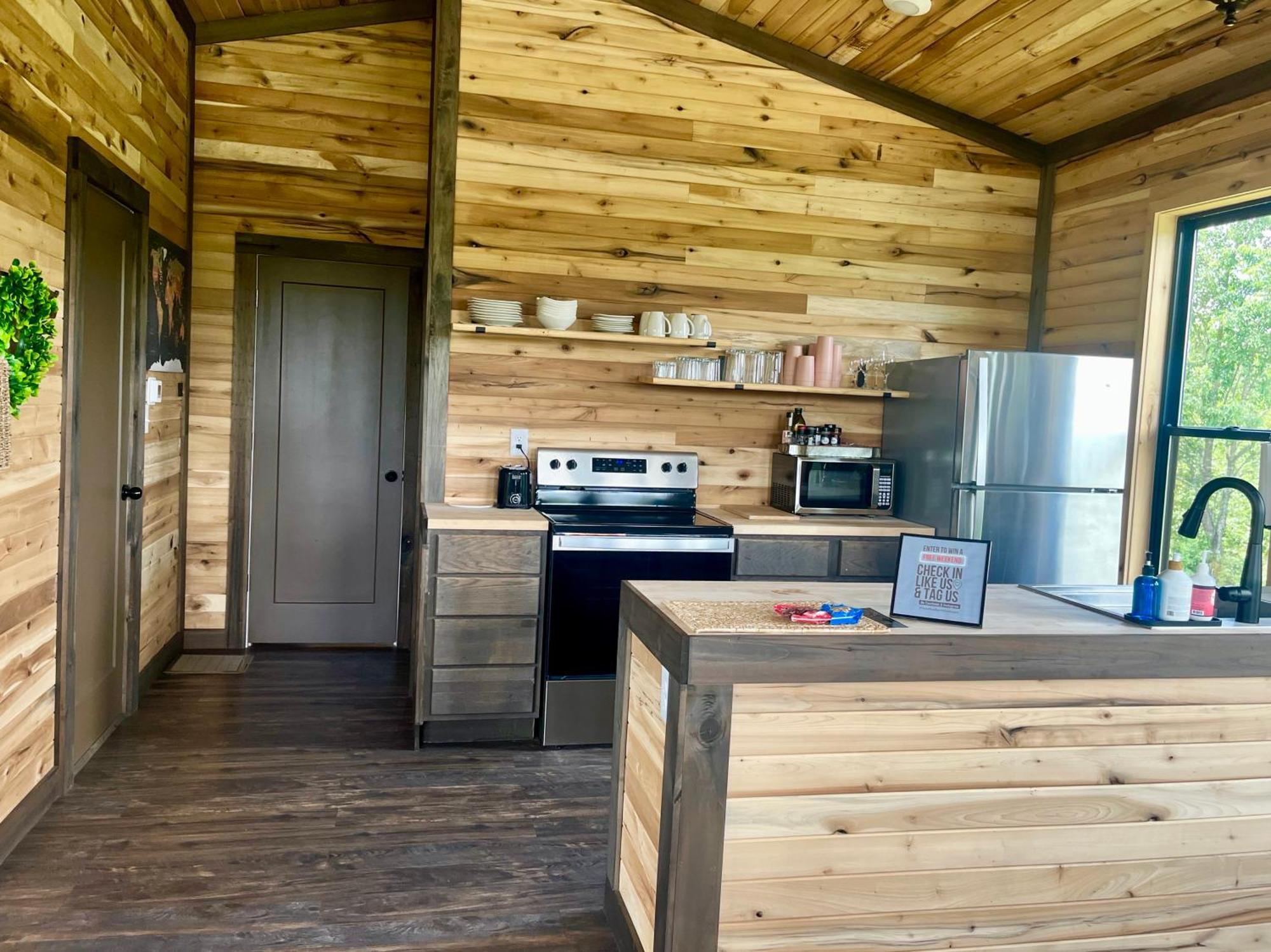 Bourbon Barrel Cottages #2 Of 5 On Kentucky Trail Lawrenceburg Extérieur photo